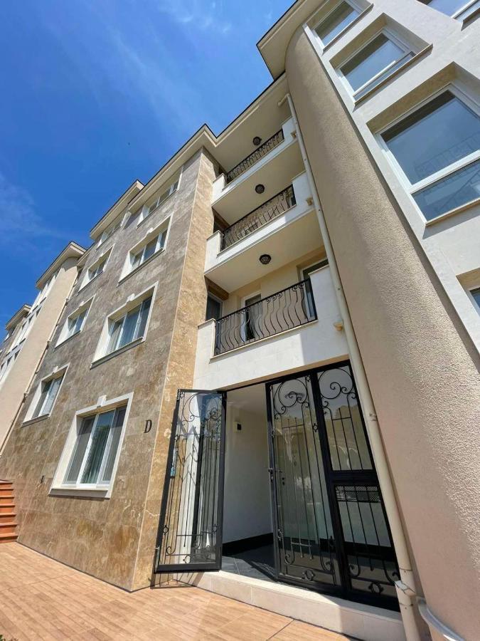 Provence Deluxe Apartment In Atia Resort Chernomorets Exterior photo