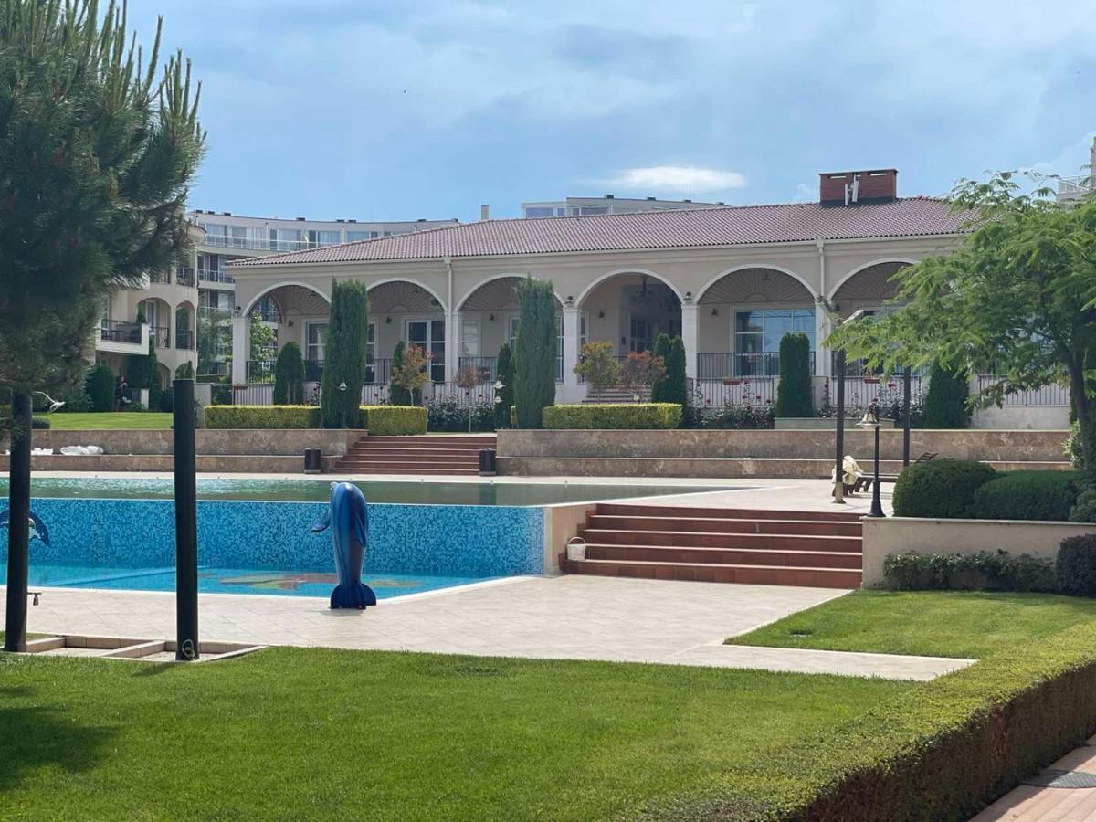 Provence Deluxe Apartment In Atia Resort Chernomorets Exterior photo