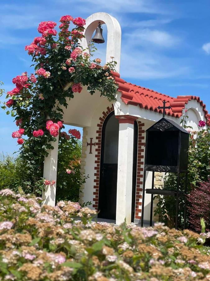 Provence Deluxe Apartment In Atia Resort Chernomorets Exterior photo