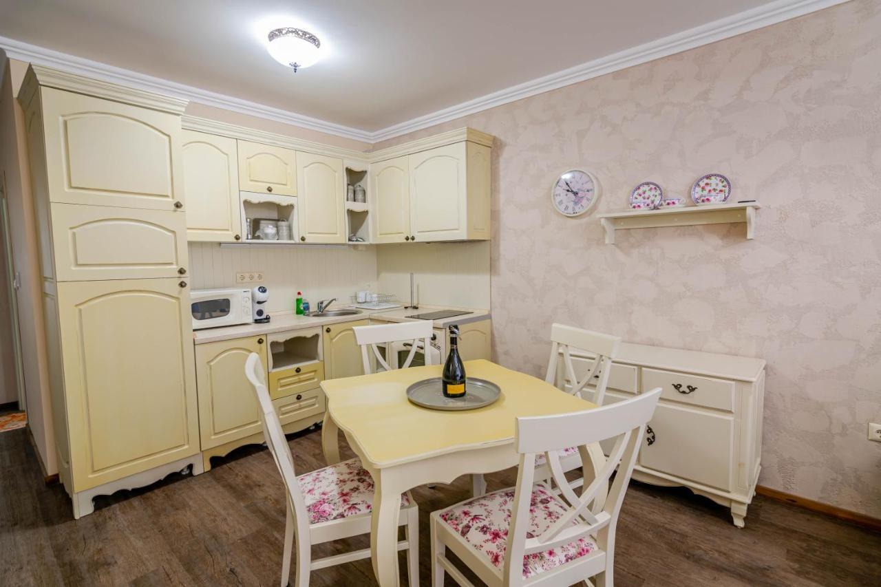 Provence Deluxe Apartment In Atia Resort Chernomorets Exterior photo